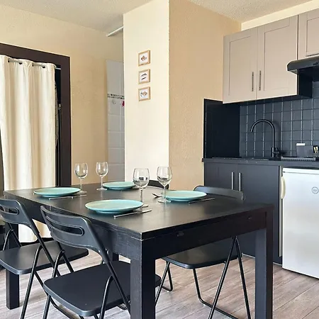 Lägenhet Le Petit Marius Duplex Climatise Avec Parking Au Grau-du-roi *
